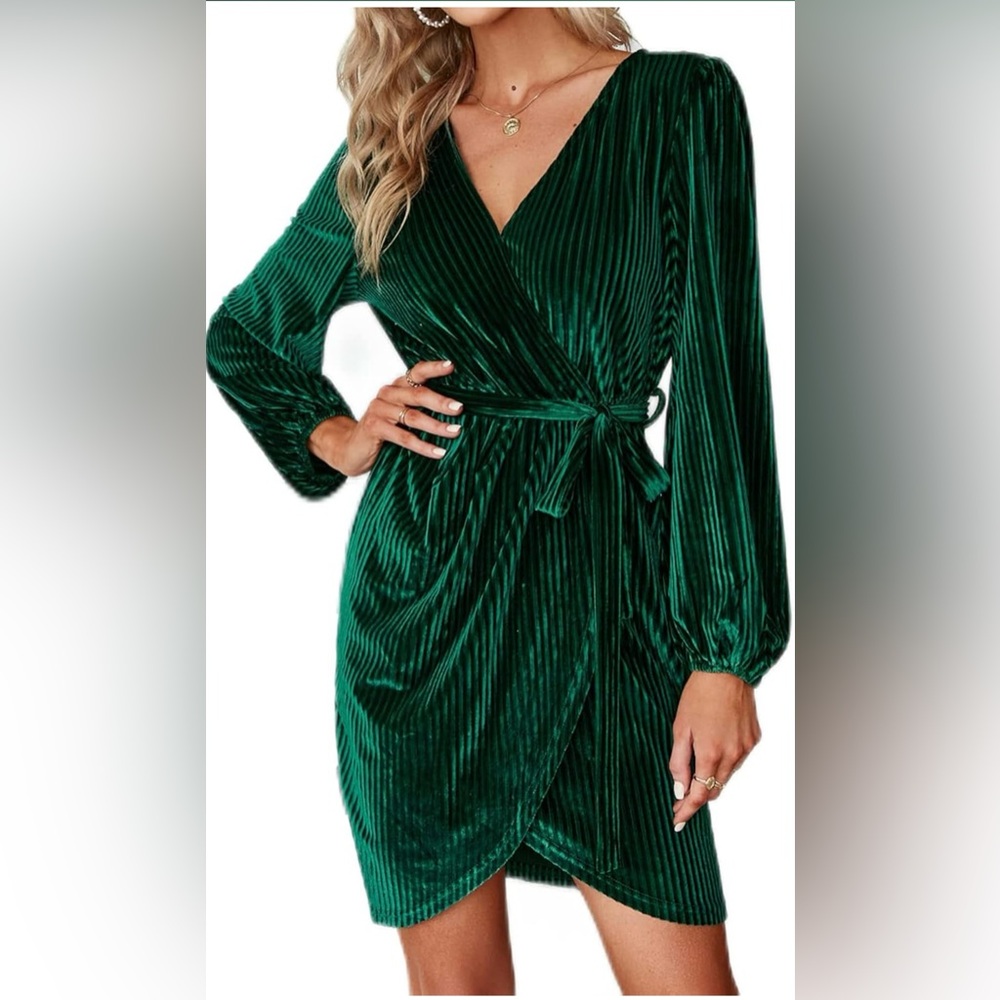 BerryGo Women's Long Sleeve Wrap Semi Formal Velvet Mini Dress faux wrap